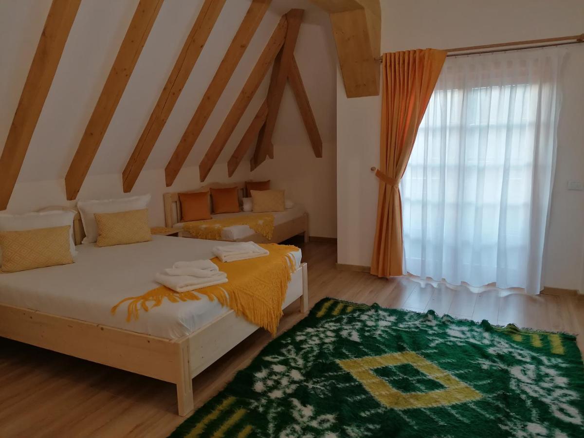 Pensiunea Căsuța din Deal Moisei Cameră foto
